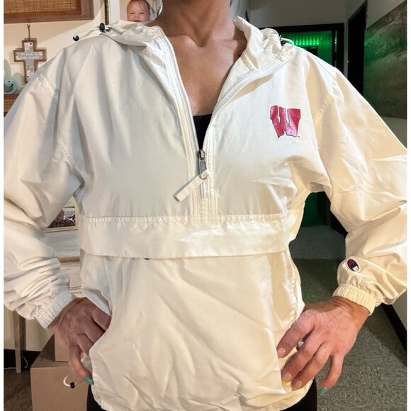 Champion Wisconsin Badgers windbreaker - Picture 2 of 6